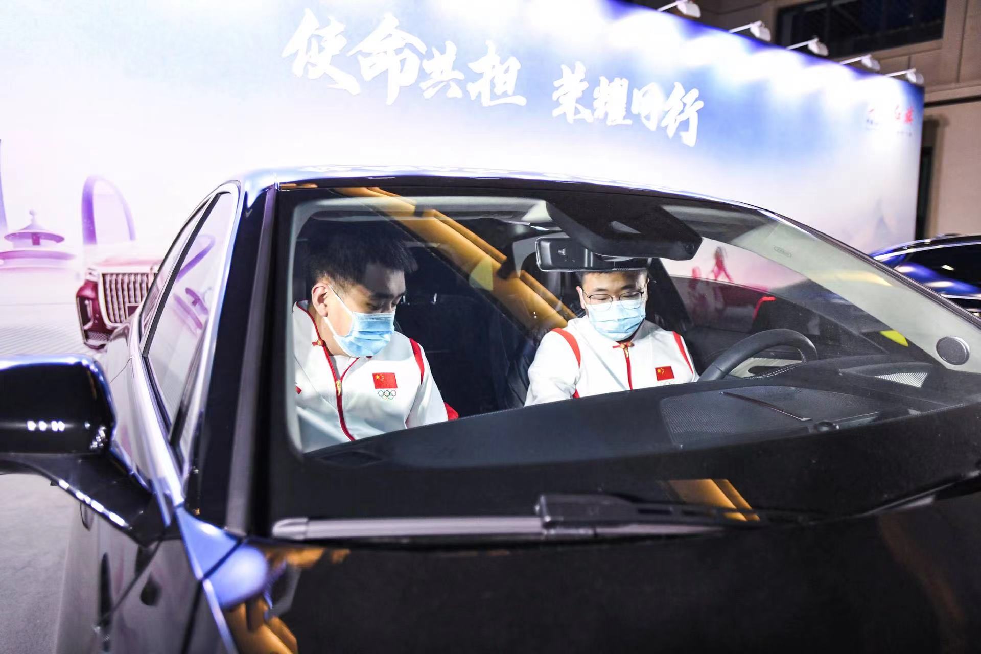 亚洲运动健儿发挥中流砥柱之作，争夺头名！的简单介绍